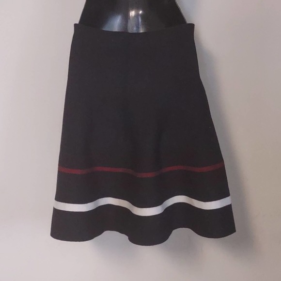 Max Studio Nash Sweater Knit Skirt S/M Black Wine - Picture 5 of 10